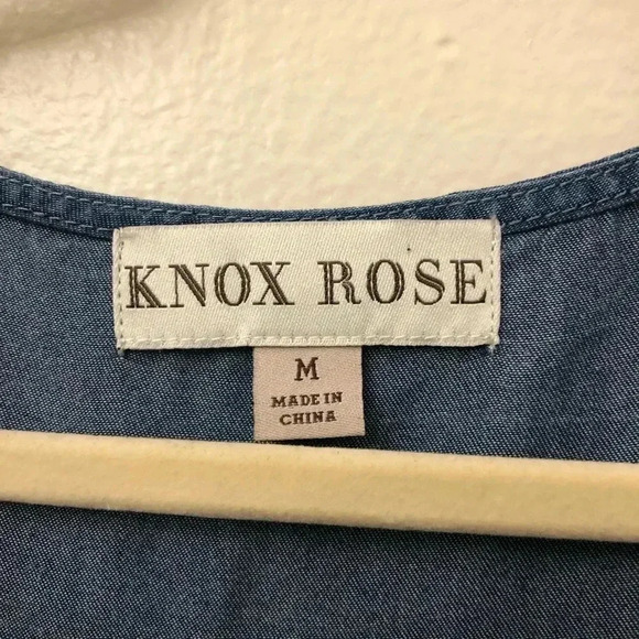 Knox Rose Jean Tank Embroidered Floral Design - Size M - Picture 4 of 9